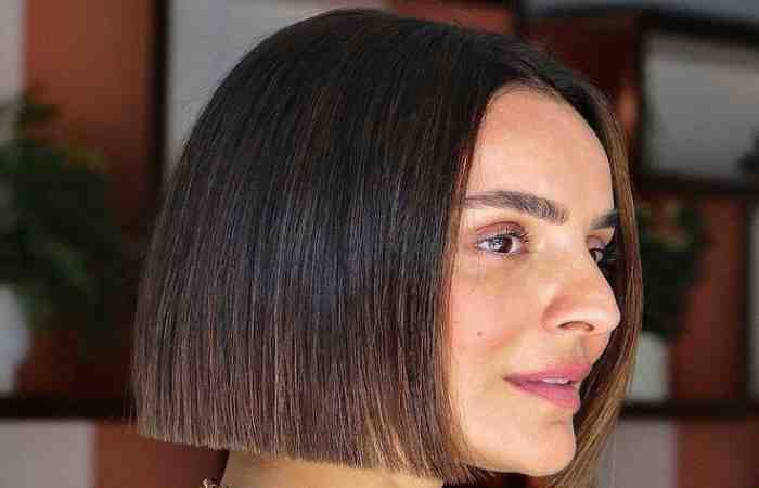 Sleek, Straight Bob